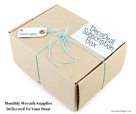 Wreath Supply Box by DecoExchange shipping box: monthly wreath supplies delivered to your door